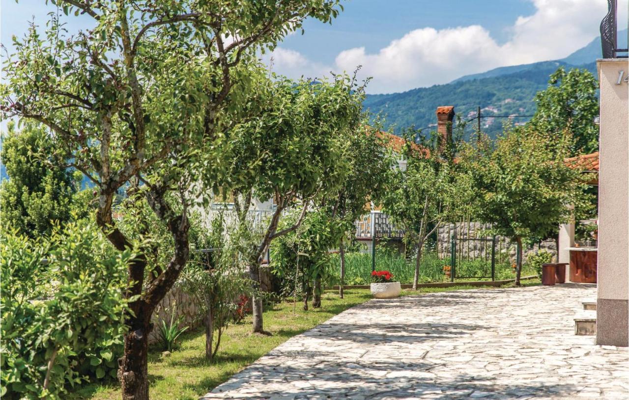1 Bedroom Cozy Apartment In Ičići 外观 照片